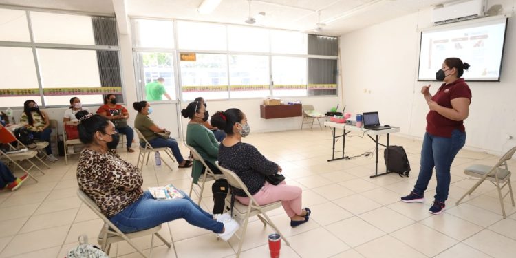 Personal del CENDI 2 refuerza conocimientos para seguir brindando un servicio de calidad con calidez