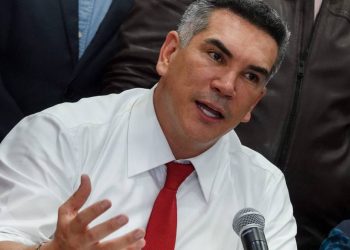 FGR presenta solicitud de desafuero para «Alito» Moreno por el delito de recursos ilícitos