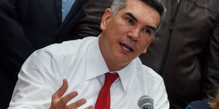 FGR presenta solicitud de desafuero para «Alito» Moreno por el delito de recursos ilícitos