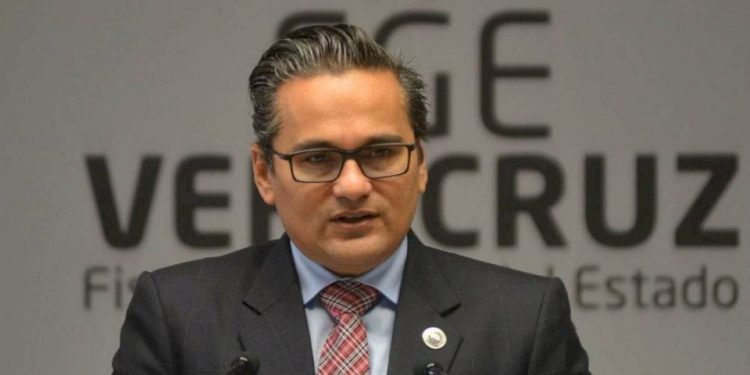 Ingresan a Jorge Winckler, exfiscal de Veracruz al Penal de Pacho Viejo, Coatepec