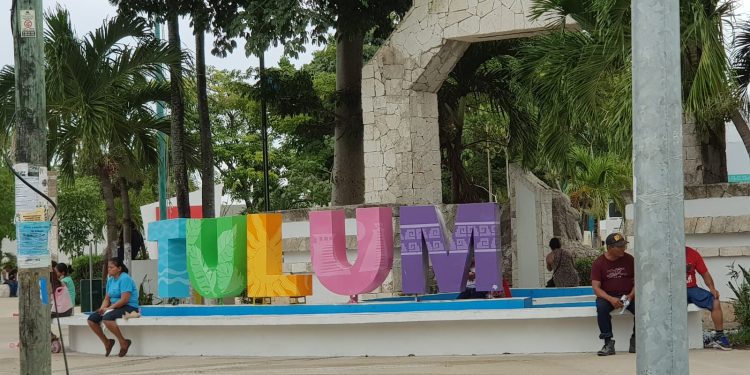 Exhortan a empresarios de la Zona Costera de Tulum a acatar el nuevo horario de actividades nocturnas