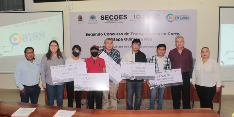 Premia la SECOES a los ganadores del segundo concurso estatal transparencia en corto