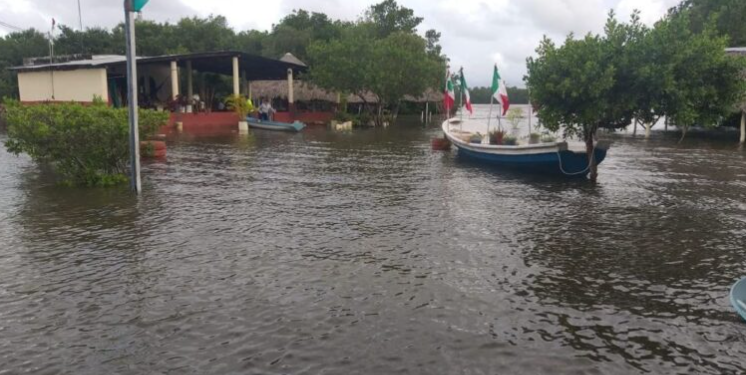 Lluvias intensas provocan desborde de ríos y arroyos en al menos doce municipios en Chiapas
