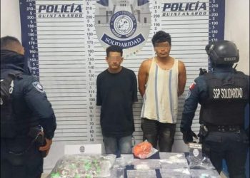 Aseguran a dos hombres con varias dosis de droga en Playa del Carmen