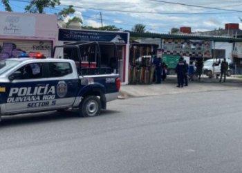 Asesinan a dueño de carnicería frente al Colegio Boston en la Región 97 de Cancún