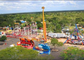 Hombre pierde la vida tras caer del domo de la Feria de Xmarkuil