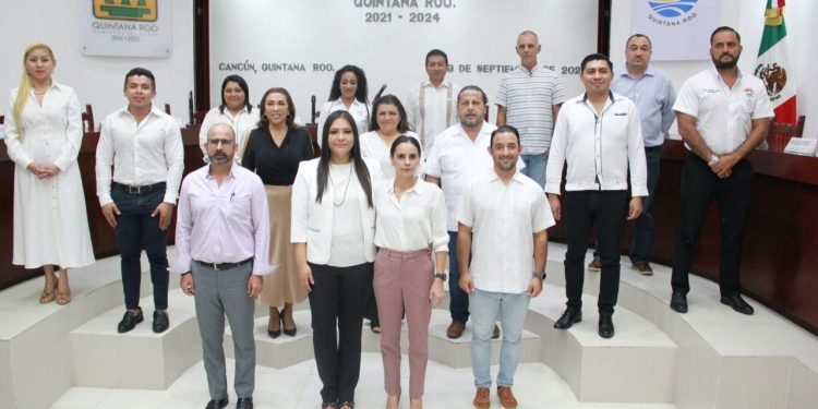 Toman Protesta a Directora de Egresos en Benito Juárez