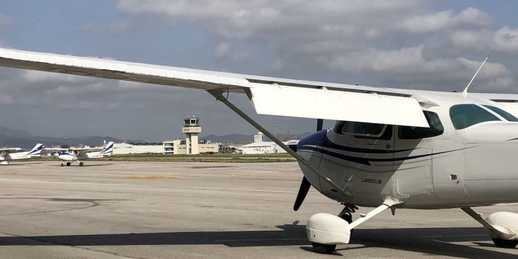 Avión privado procedente de Jerez se estrella en aguas del mar Báltico, Letonia