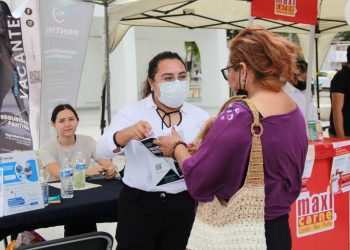 “Ven y Empléate” proporciona oportunidades a buscadores de empleo en Benito Juárez
