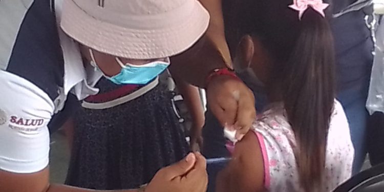 El acumulado de dosis contra la COVID-19 aplicadas en Quintana Roo, suma un total de 3 millones 460 mil 207