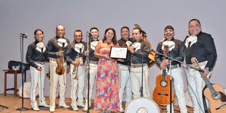 La FPMC ofreció una gran noche mexicana con el Mariachi México 2000 “Garibaldi en el Caribe”