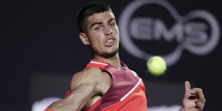 Carlos Alcaraz, tenista español será la gran atracción del Abierto Mexicano de Tenis