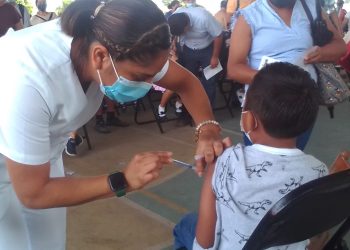 El acumulado de dosis contra la COVID-19 aplicadas en Quintana Roo, es de 3 millones 496 mil 987