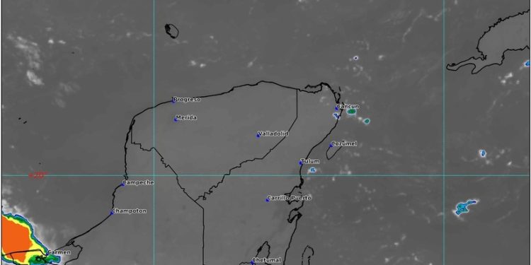 “Fiona” se mantiene como huracán de categoría 1 y no representa riesgo para Quintana Roo