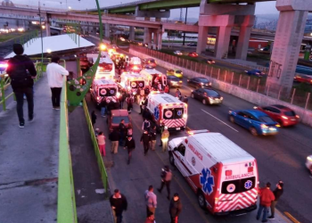 Accidente automovilístico en Ecatepec deja saldo de 50 personas lesionadas