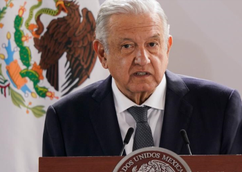 AMLO condenó de traición a los exdirectivos de Pemex