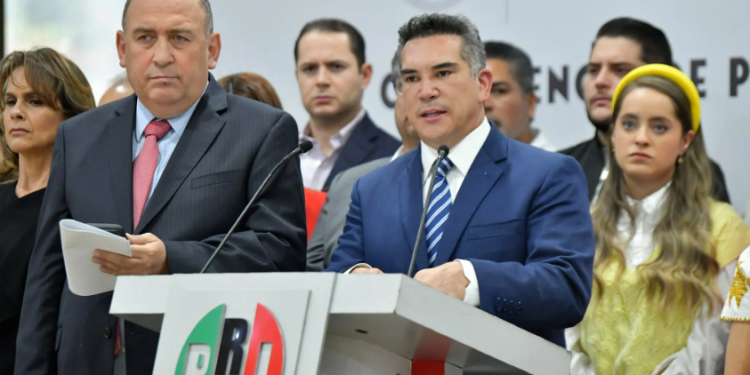 AMLO da la bienvenida a las alianzas siempre y cuando «sean para beneficio del pueblo»