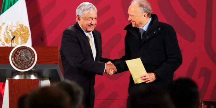 AMLO defiende Alejandro Gertz ante acusación de GIEI del caso Ayotzinapa