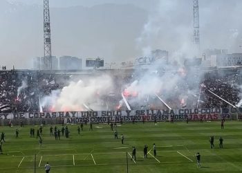 Colapsa techo del Estadio Monumental Colo Colo en Chile, deja varios heridos