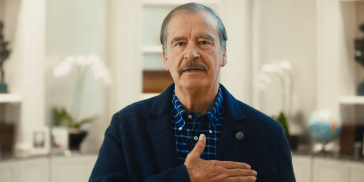 Denuncian a Vicente Fox por actos de corrupción y encarcelar a una mujer