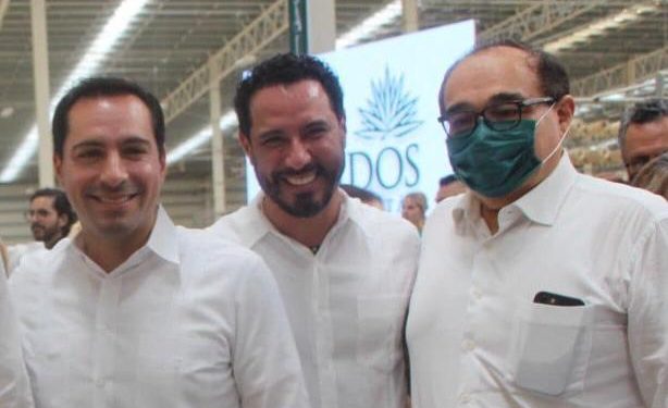 Mauricio Vila vendió a Raúl Paz con Morena; sigue Jorge Carlos Marín