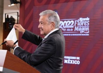 Analista acusa a AMLO de crear un Estado narco-militar