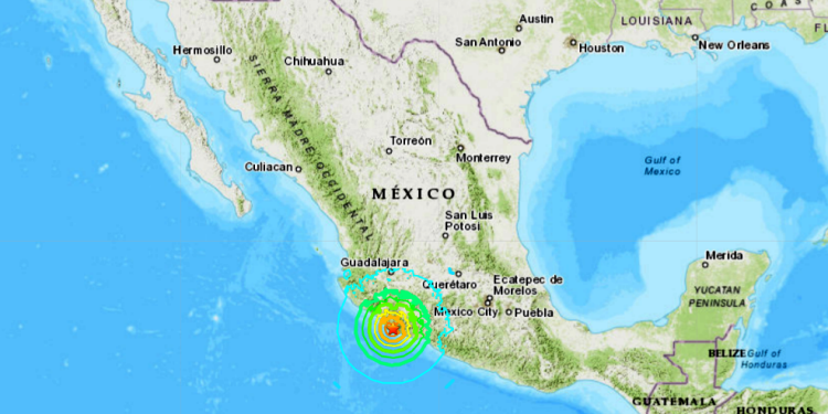 Sismo aumenta a 7.7 de magnitud en Michoacán