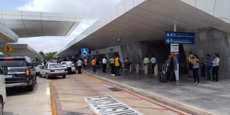 Reportan 461 vuelos programados en el Aeropuerto de Cancún
