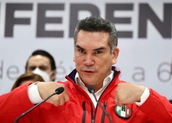 «Alito» Moreno condena al PAN y PRI suspender la alianza Va por México