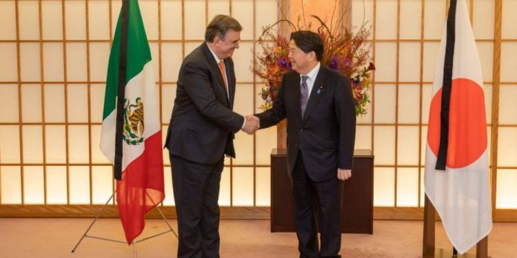 Marcelo Ebrard se reúne con el ministro de Japón, por el funeral de nipón Shinzo Abe