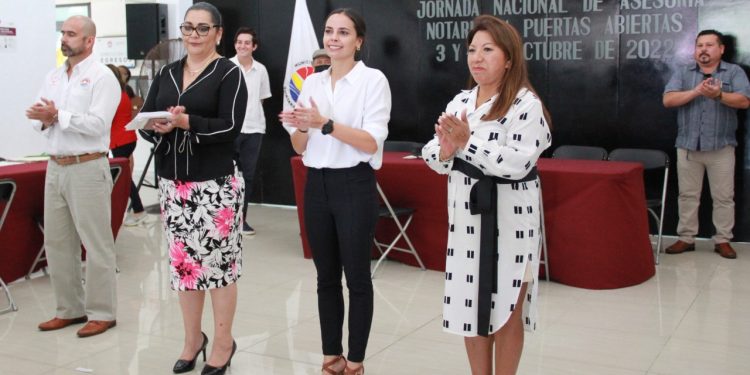 Con certeza jurídica, favorecen gobierno municipal y notarios a cancunenses