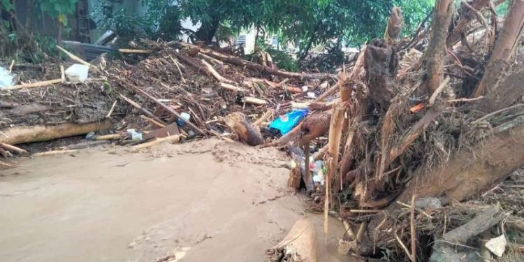 Karl deja un muerto y cientos de damnificados tras su paso en Chiapas