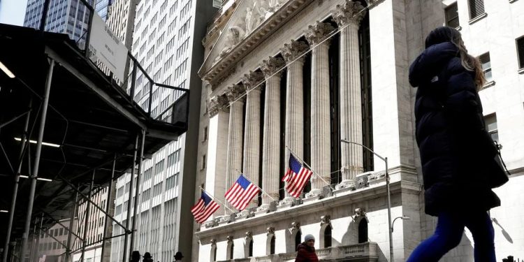 Wall Street apertura con altas alzas por los buenos resultados del Bank of America y el cambio de rumbo del Reino Unido