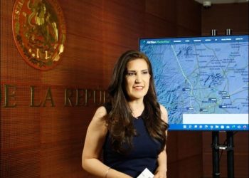 La senadora Kenia López Rabadán es incluida en la lista de AMLO de posibles aspirantes a la presidencia