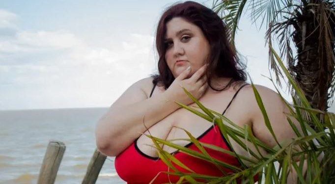 Rompe esquemas sobre su cuerpo la actriz Carolina Sánchez Álvarez