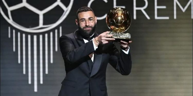 Karim Benzema fue reconocido como el mejor jugador de la temporada al obtener el Balón de Oro 2022