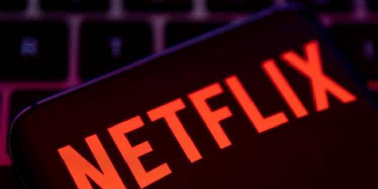 Netflix cobrara extra por cuentas compartidas a principios de 2023