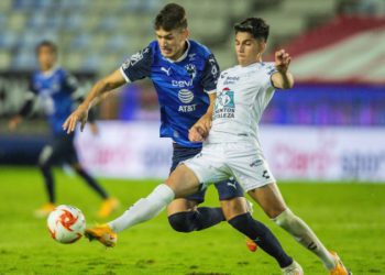 Tuzos del Pachuca reciben a Rayados del Monterrey en el partido de ida en las semifinales de la Liga MX