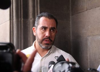 Trece exfuncionarios de EPN acusados de delicuencia son amparados por un juez federal