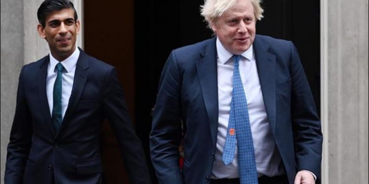 Reúnen el apoyo Johnson y Sunak  para contender por el liderazgo del Partido Conservador británico