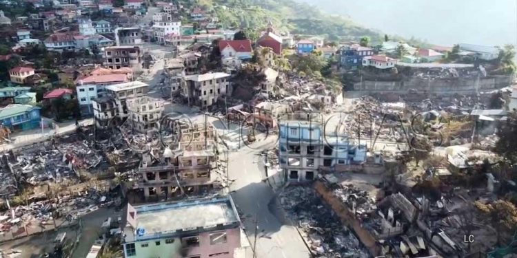 Un ejército bombardeó a un festival de música y dejó 50 muertos en Myanmar