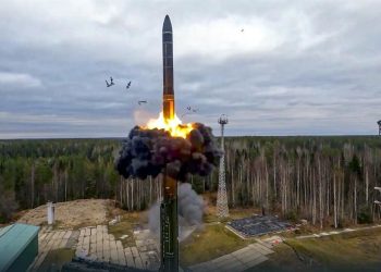 Vladimir Putin supervisa simulacros de un ataque nuclear