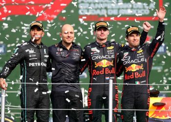 Max Verstappen se lleva el Gran Premio de México de la Fórmula1 2022,»Checo» sube al podio llevandose el tercer lugar