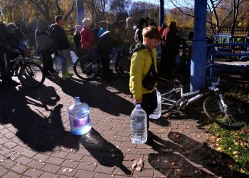 Ucrania se queda sin agua y electricidad por ataque masivo lanzado por Rusia