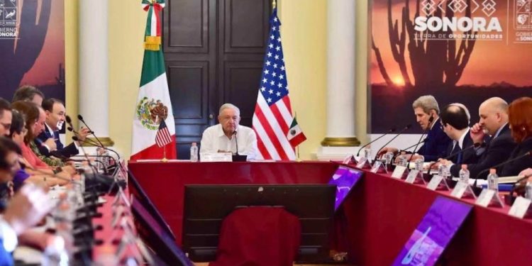 México y EU presentarán plan de fomento a energías renovables en Egipto