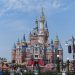 Cierra sus puertas el parque temático Disneyland  en Shanghái debido a un confinamiento de emergencia por Covid-19