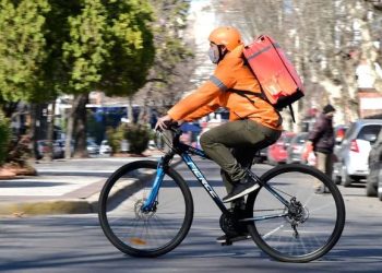 La PROFECO advirtió sobre los costos extras que implica utilizar las apps de comida