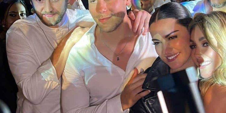 Los Ex RBD se reúnen en la boda de Maite Perroni y se echan ‘palomazo’ en la pista de baile: ‘Sálvame’ y ‘Rebelde’