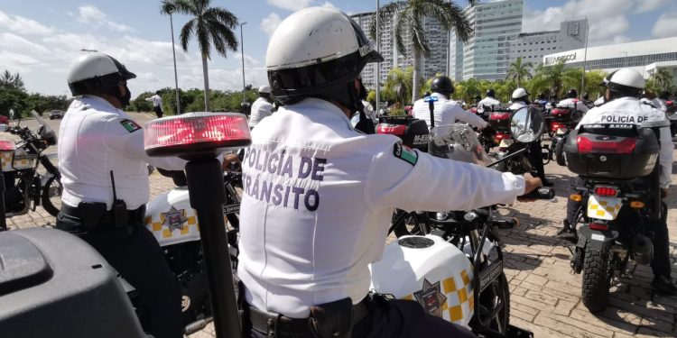 Define tránsito municipal cierres viales por «Hanal Pixán» en Tajamar