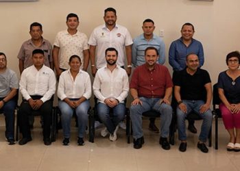 Autoridades de la COJUDEQ encabezan reunión de trabajo con directores del deporte municipales